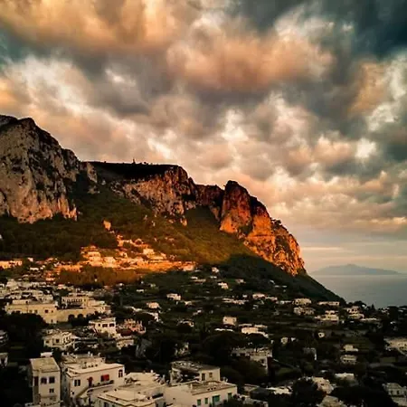 L'affresco Caprese Διαμέρισμα