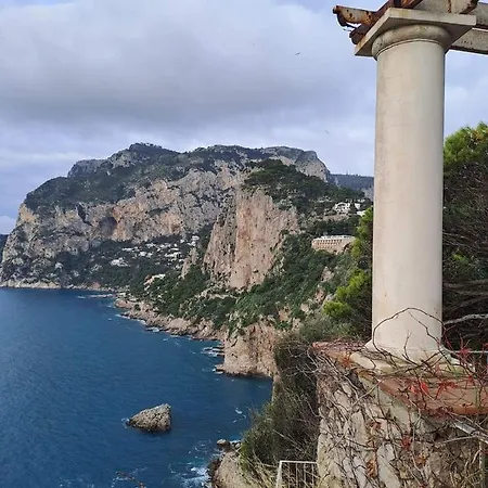 L'affresco Caprese Διαμέρισμα *