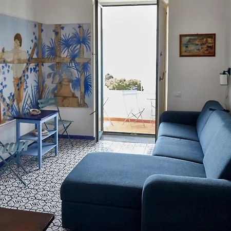 Apartment L'affresco Caprese *