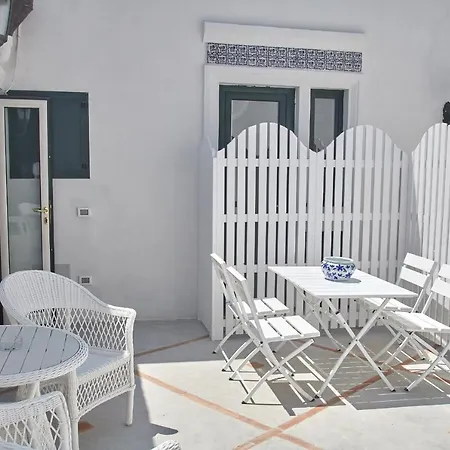 L'affresco Caprese Daire Capri